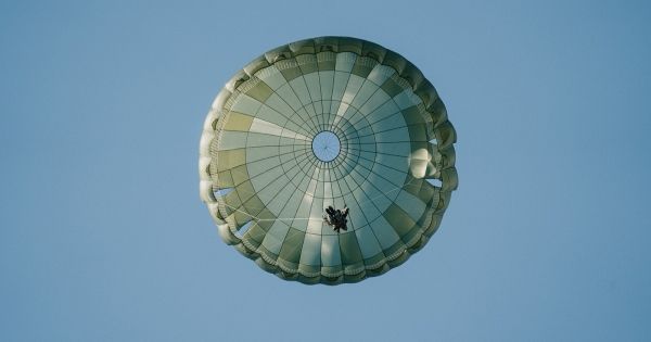 2_výsadkář 2_výsadkář